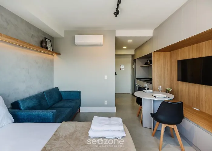 Studio Completo al Lado de PUCRS c/ Garaj CON1506 Apartamento Porto Alegre